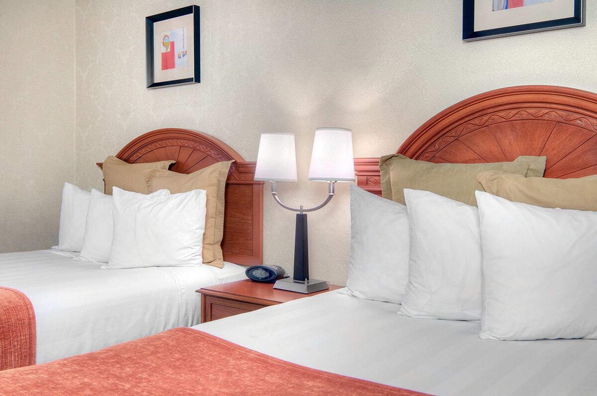 Los Prados Hotel San Mateo Extérieur photo